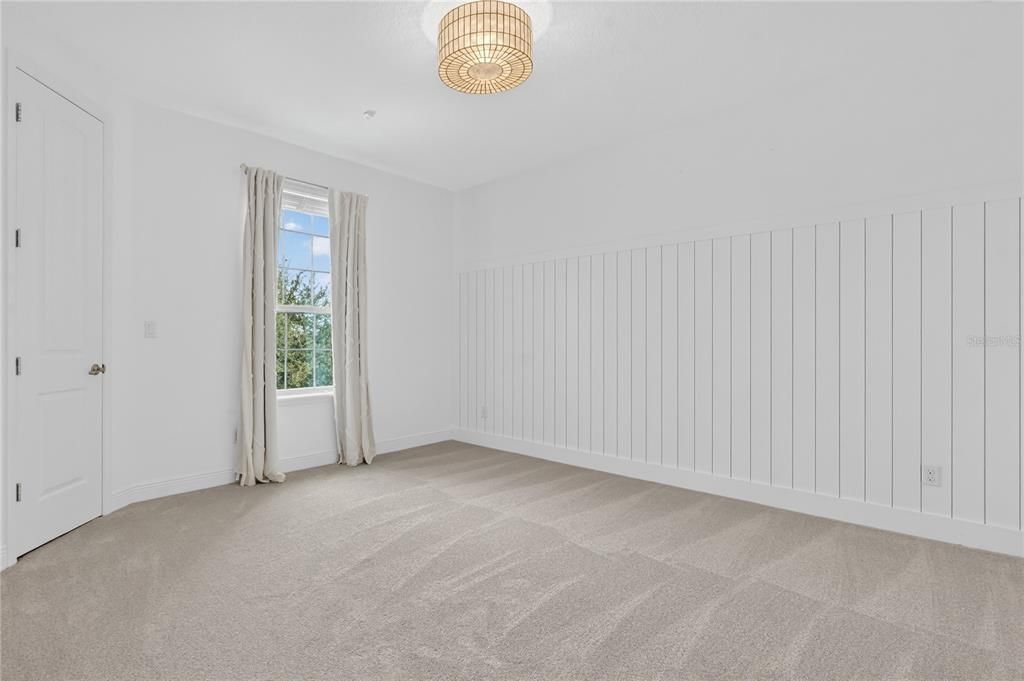 待售: $1,600,000 (6 贝兹, 5 浴室, 5177 平方英尺)