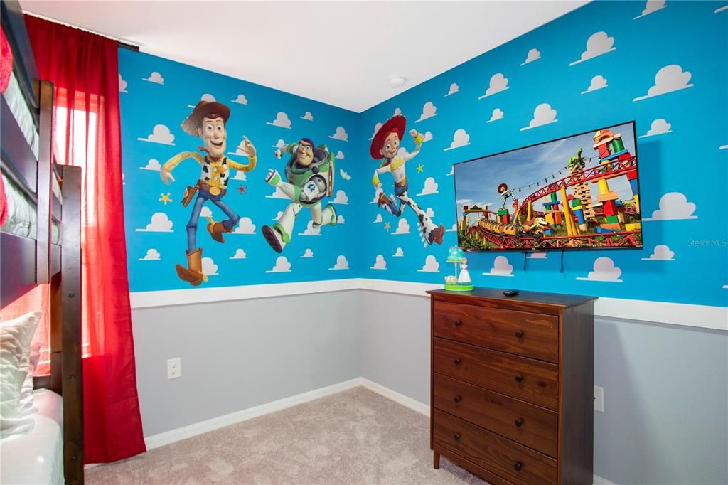 For Rent: $2,600 (4 beds, 3 baths, 1637 Square Feet)