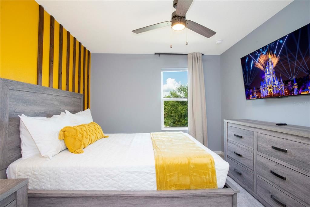 For Rent: $2,600 (4 beds, 3 baths, 1637 Square Feet)