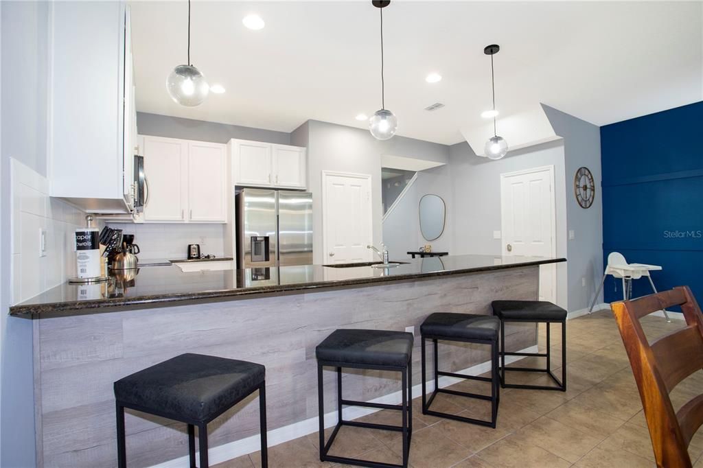 For Rent: $2,600 (4 beds, 3 baths, 1637 Square Feet)