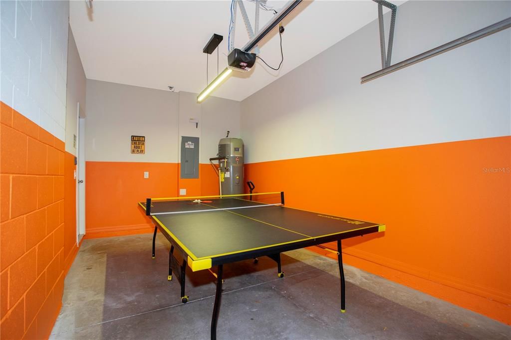 For Rent: $2,600 (4 beds, 3 baths, 1637 Square Feet)