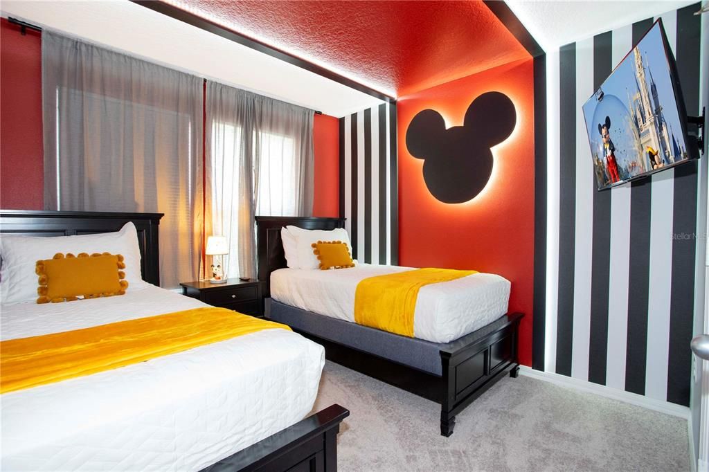 For Rent: $2,600 (4 beds, 3 baths, 1637 Square Feet)