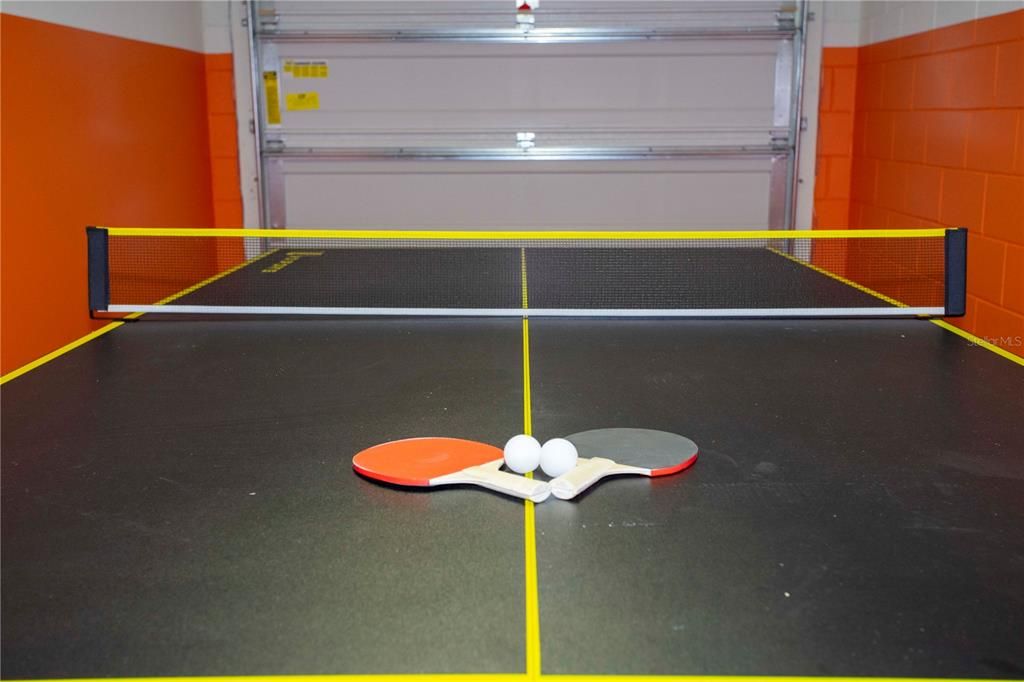 For Rent: $2,600 (4 beds, 3 baths, 1637 Square Feet)