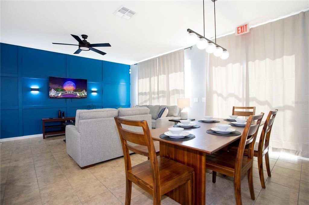 For Rent: $2,600 (4 beds, 3 baths, 1637 Square Feet)