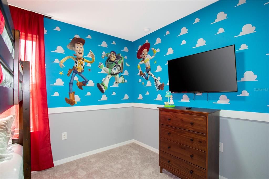 For Rent: $2,600 (4 beds, 3 baths, 1637 Square Feet)