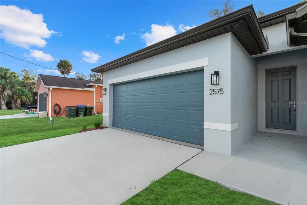 For Rent: $2,425 (4 beds, 3 baths, 1990 Square Feet)