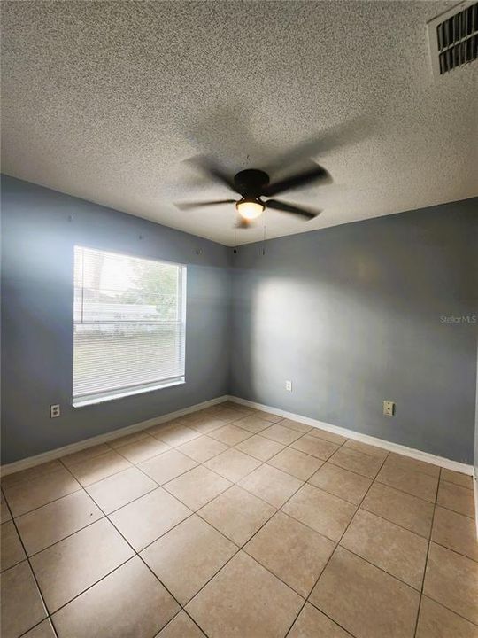 For Rent: $1,649 (3 beds, 2 baths, 1285 Square Feet)