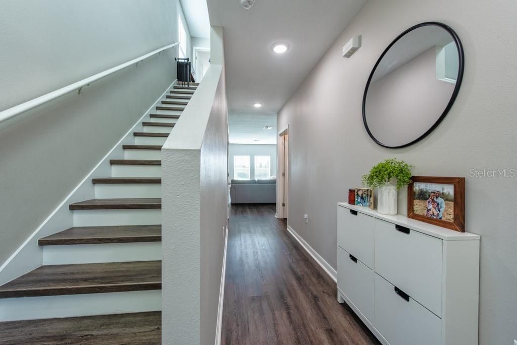 待售: $395,000 (4 贝兹, 2 浴室, 2266 平方英尺)