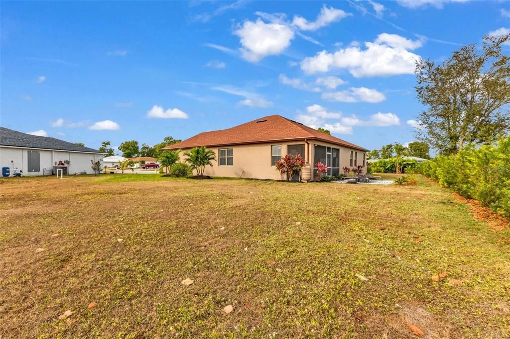 En Venta: $428,400 (3 camas, 2 baños, 2221 Pies cuadrados)