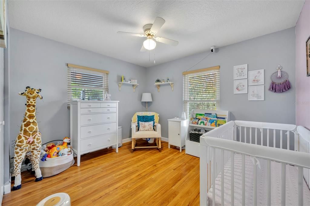 For Sale: $324,900 (3 beds, 2 baths, 1378 Square Feet)