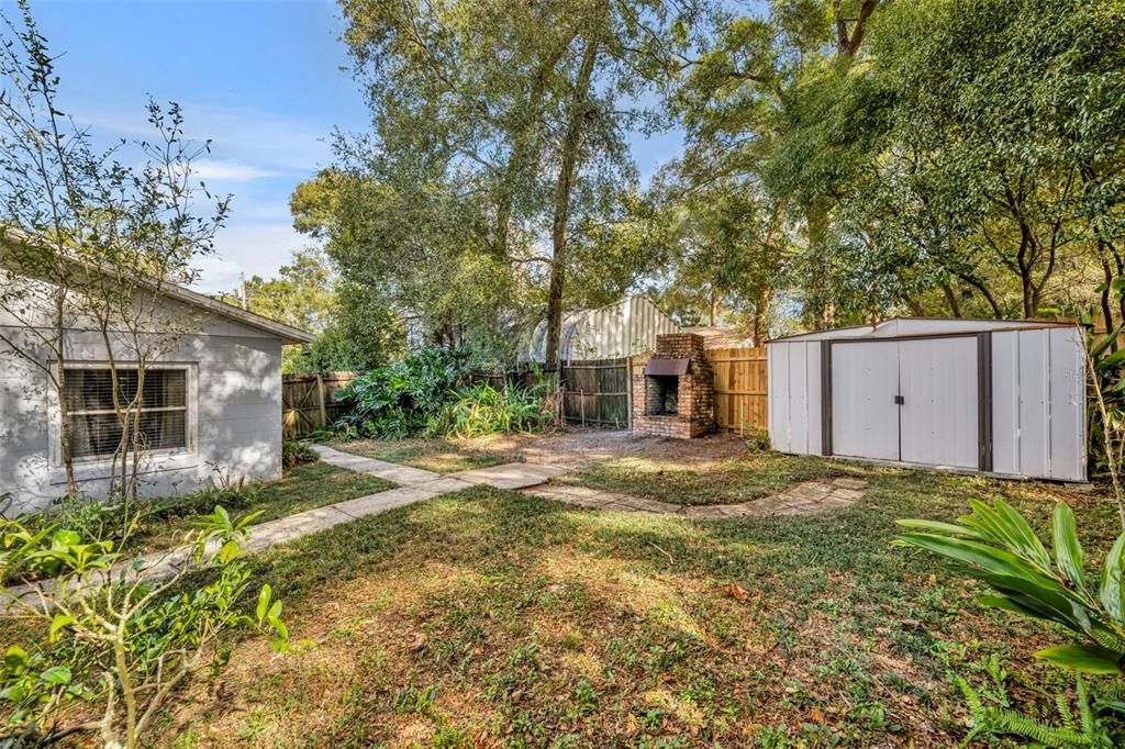 For Sale: $324,900 (3 beds, 2 baths, 1378 Square Feet)