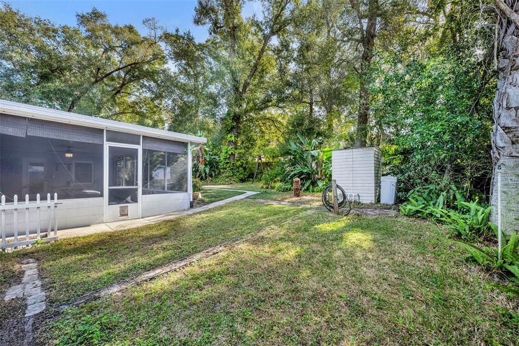 For Sale: $324,900 (3 beds, 2 baths, 1378 Square Feet)