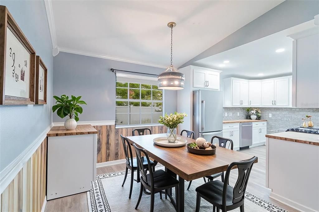 待售: $239,500 (3 贝兹, 2 浴室, 1560 平方英尺)