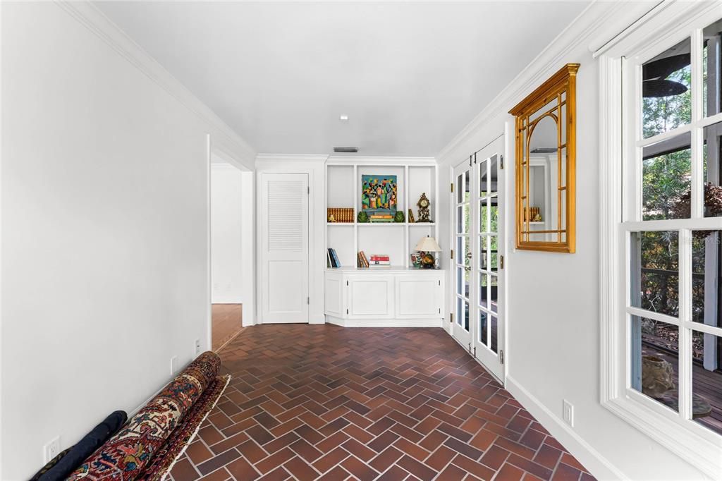 В аренду: $3,600 (2 спален, 2 ванн, 1393 Квадратных фут)