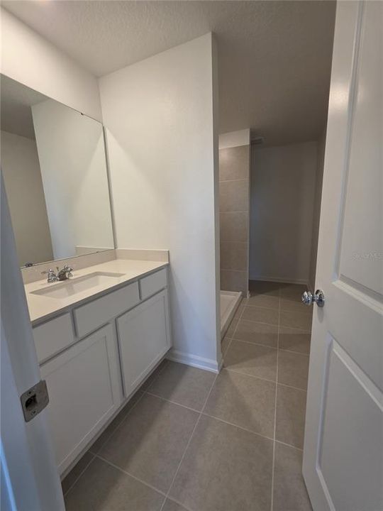 В аренду: $2,400 (4 спален, 3 ванн, 2174 Квадратных фут)