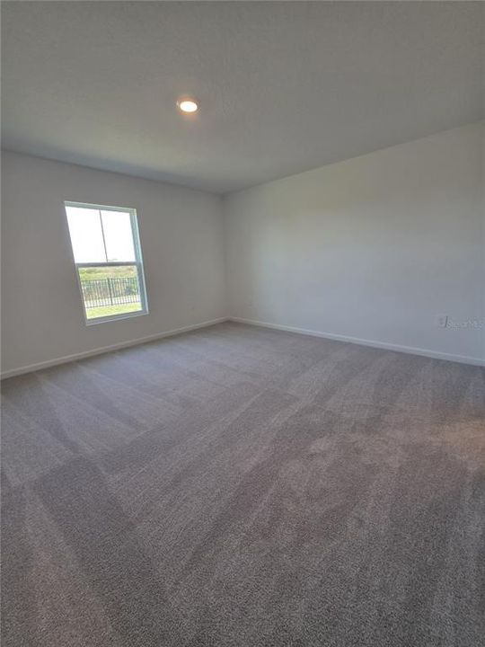 В аренду: $2,400 (4 спален, 3 ванн, 2174 Квадратных фут)