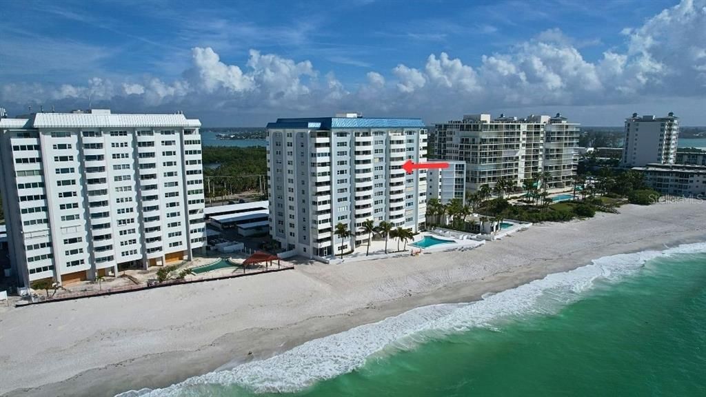 For Rent: $9,400 (2 beds, 2 baths, 1364 Square Feet)