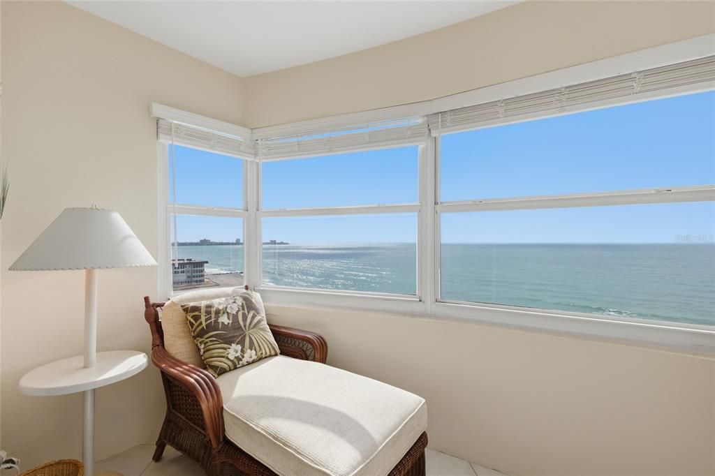 For Rent: $9,400 (2 beds, 2 baths, 1364 Square Feet)