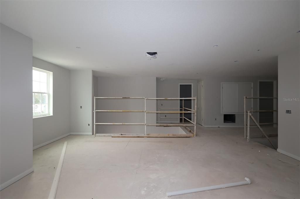 For Sale: $1,499,980 (5 beds, 4 baths, 4728 Square Feet)