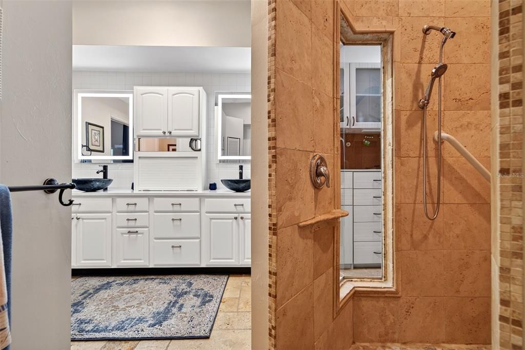 На продажу: $675,000 (3 спален, 3 ванн, 2472 Квадратных фут)