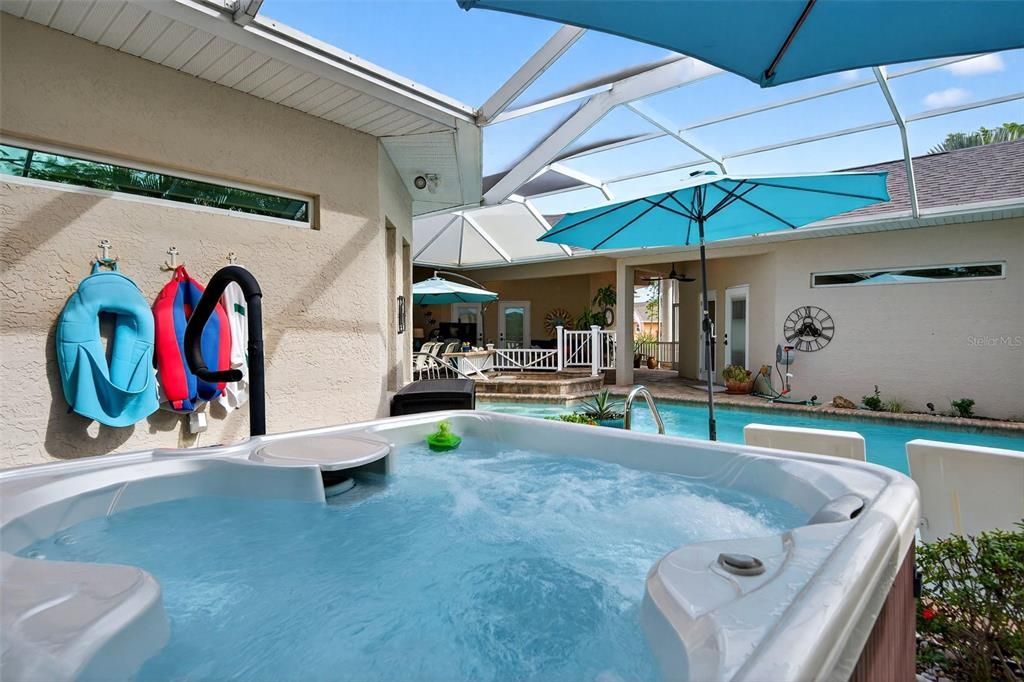 На продажу: $675,000 (3 спален, 3 ванн, 2472 Квадратных фут)