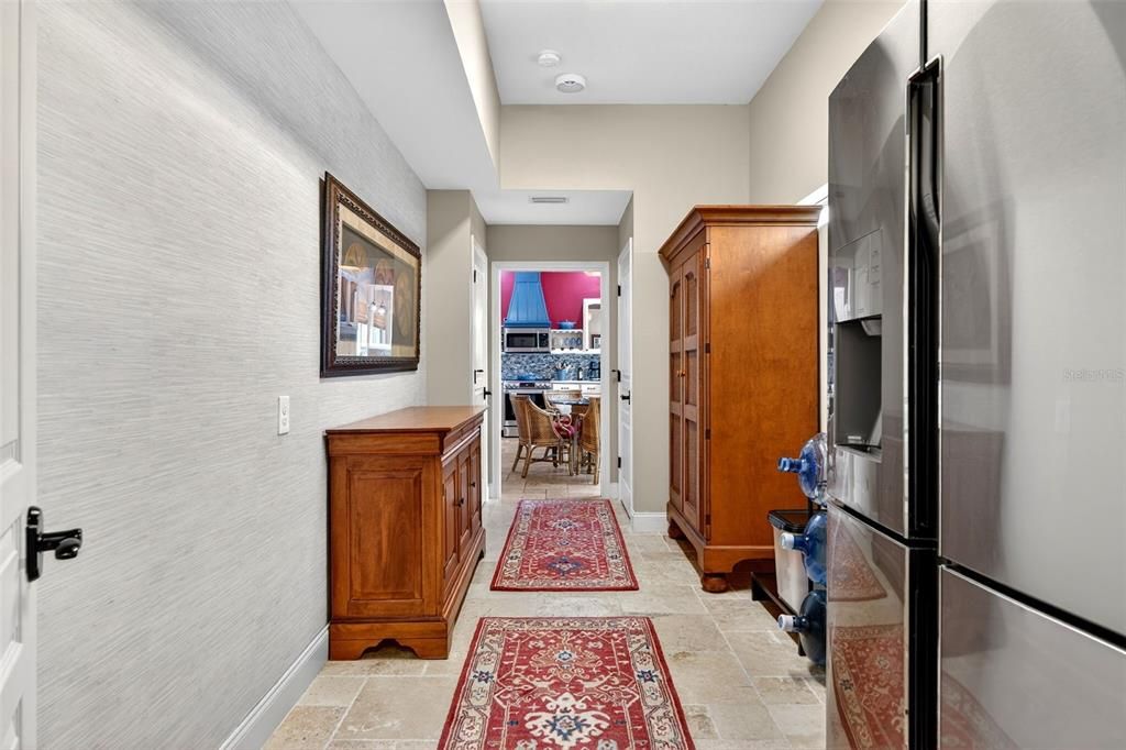 На продажу: $675,000 (3 спален, 3 ванн, 2472 Квадратных фут)