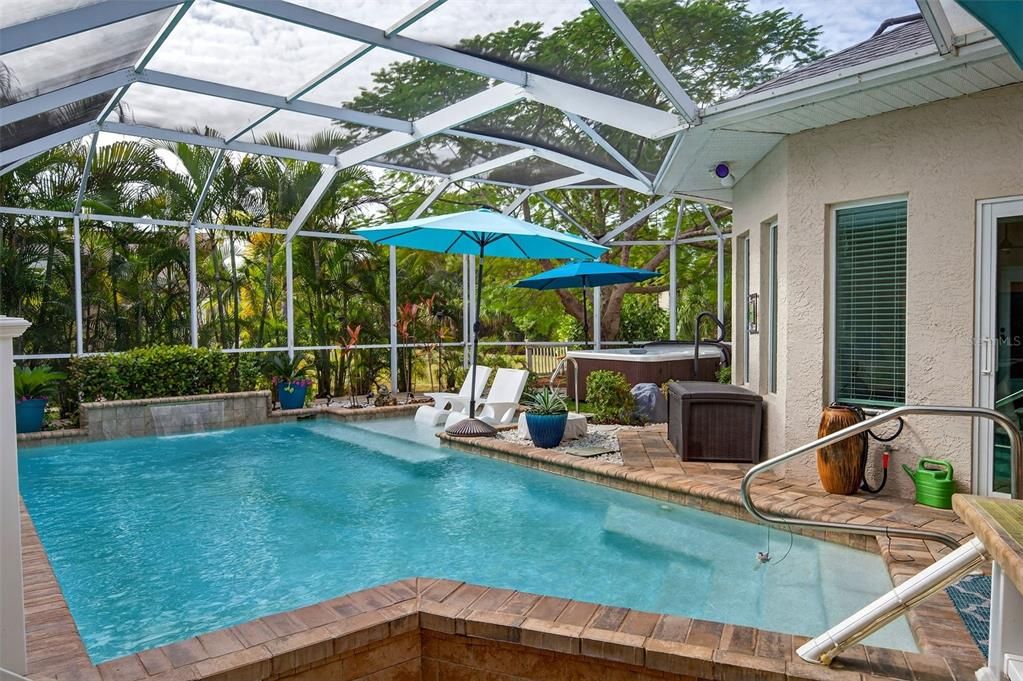 На продажу: $675,000 (3 спален, 3 ванн, 2472 Квадратных фут)