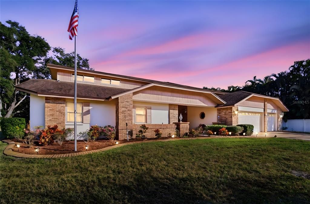 For Sale: $1,250,000 (3 beds, 3 baths, 3226 Square Feet)