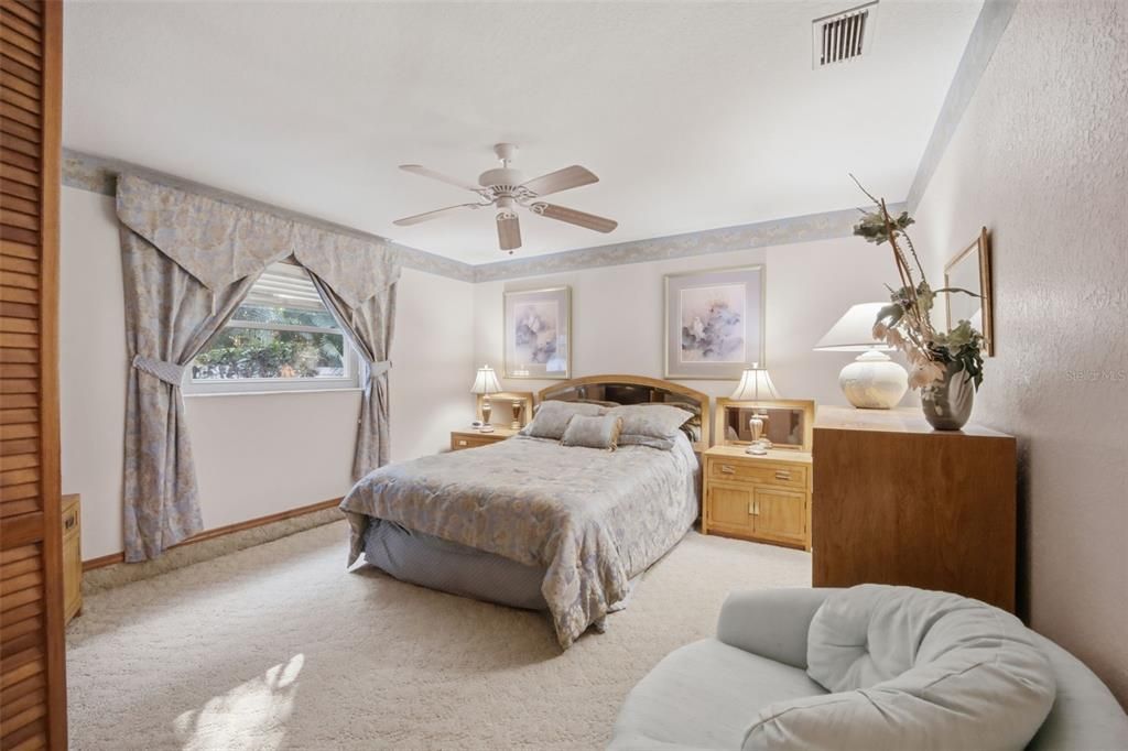 For Sale: $1,250,000 (3 beds, 3 baths, 3226 Square Feet)