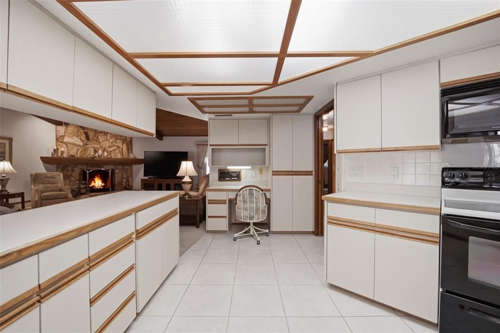 For Sale: $1,250,000 (3 beds, 3 baths, 3226 Square Feet)