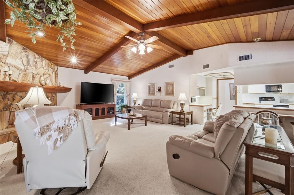 For Sale: $1,250,000 (3 beds, 3 baths, 3226 Square Feet)