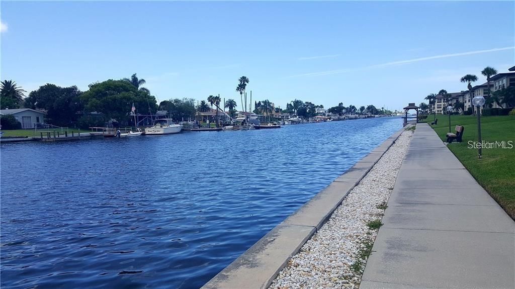 В аренду: $1,200 (1 спален, 1 ванн, 728 Квадратных фут)