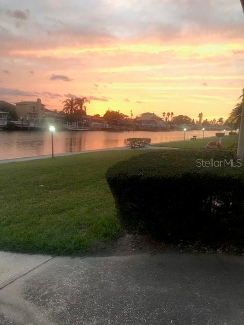 В аренду: $1,200 (1 спален, 1 ванн, 728 Квадратных фут)