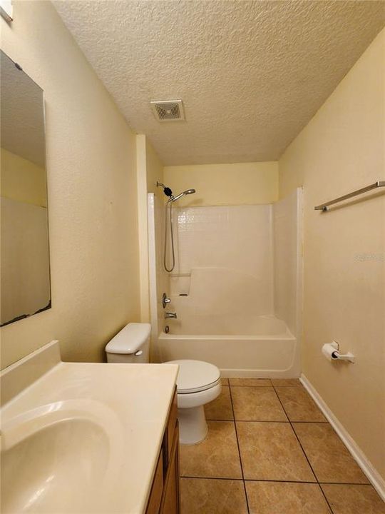 For Rent: $1,849 (4 beds, 2 baths, 2250 Square Feet)