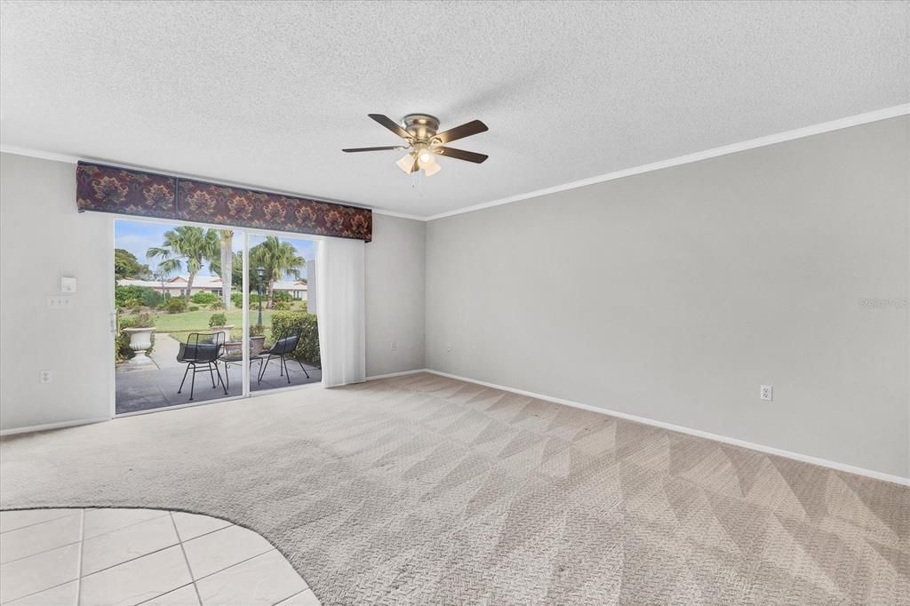 En Venta: $325,000 (2 camas, 2 baños, 1913 Pies cuadrados)