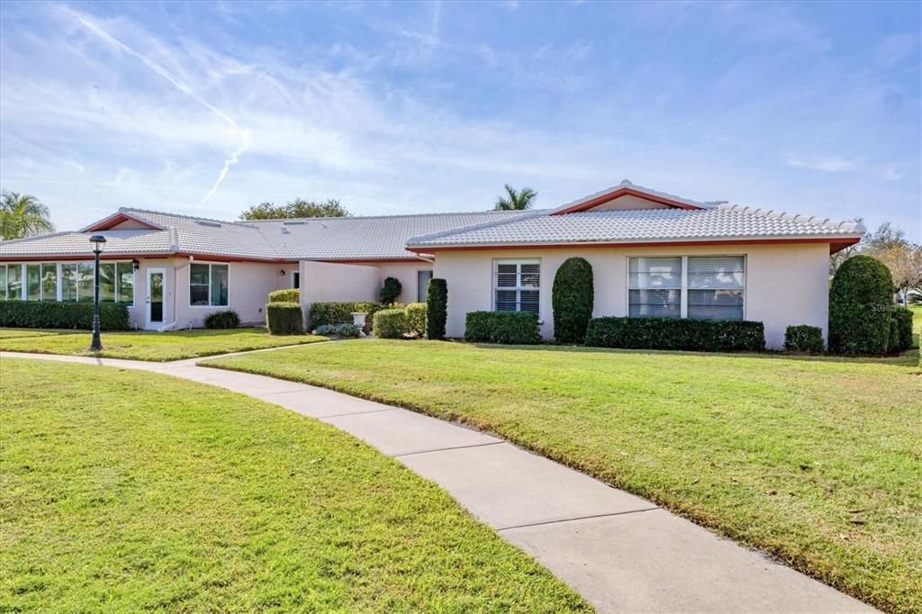 En Venta: $325,000 (2 camas, 2 baños, 1913 Pies cuadrados)