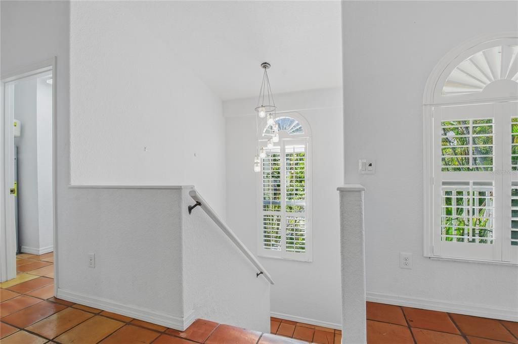 For Sale: $750,000 (3 beds, 2 baths, 1747 Square Feet)