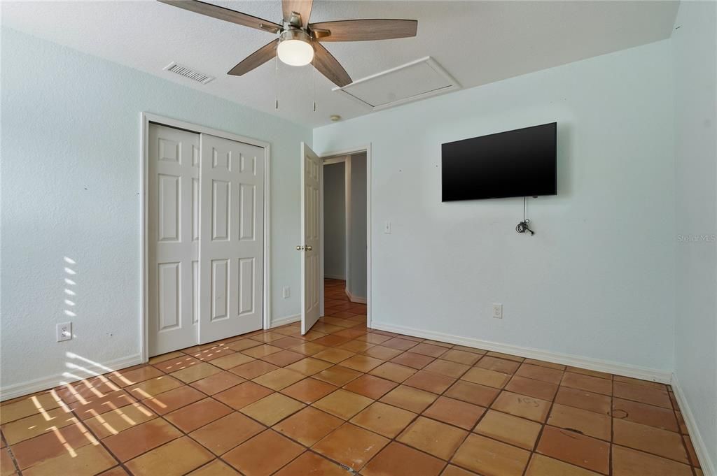 For Sale: $750,000 (3 beds, 2 baths, 1747 Square Feet)