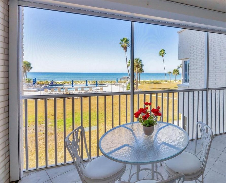 待售: $925,000 (2 贝兹, 2 浴室, 1393 平方英尺)