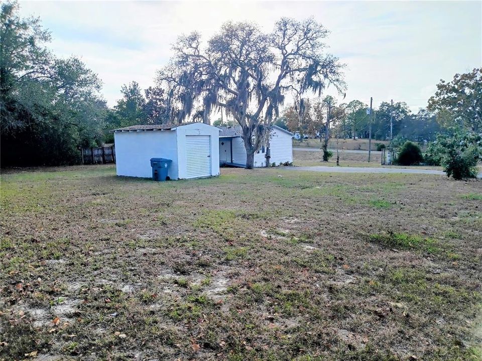 For Sale: $235,000 (3 beds, 2 baths, 960 Square Feet)