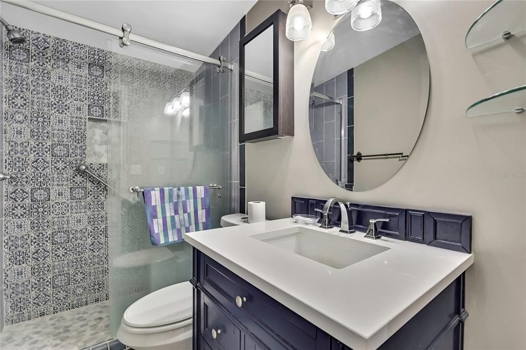 待售: $175,000 (4 贝兹, 2 浴室, 1620 平方英尺)