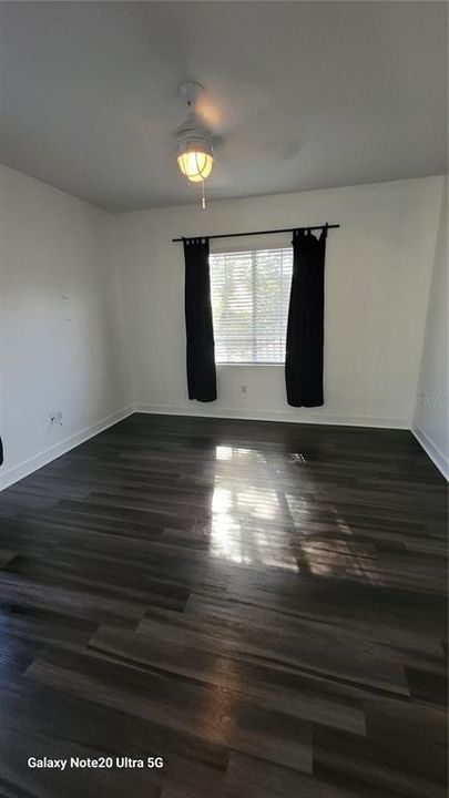 出租: $2,500 (2 贝兹, 2 浴室, 1641 平方英尺)