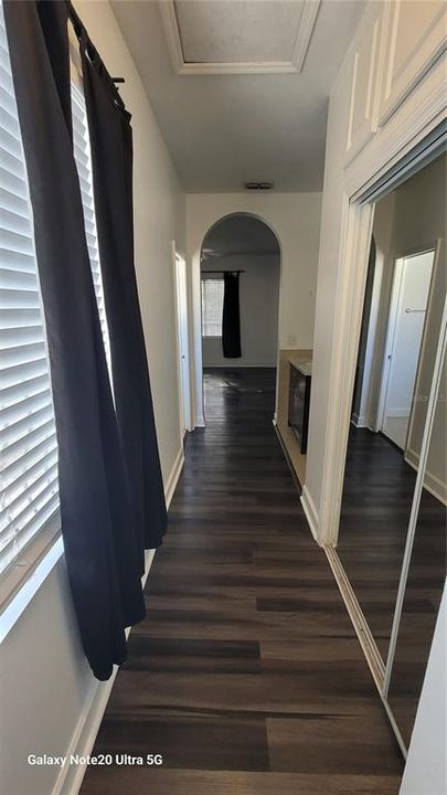 出租: $2,500 (2 贝兹, 2 浴室, 1641 平方英尺)