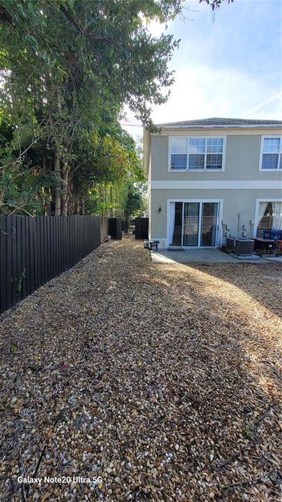 出租: $2,500 (2 贝兹, 2 浴室, 1641 平方英尺)