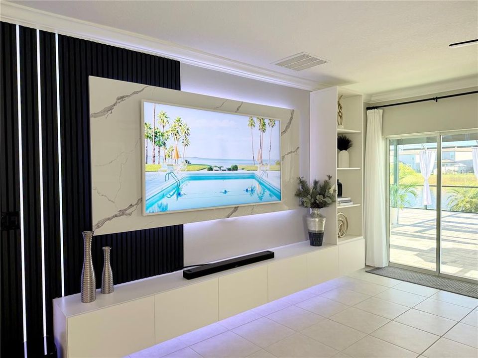 For Rent: $3,600 (5 beds, 2 baths, 2896 Square Feet)