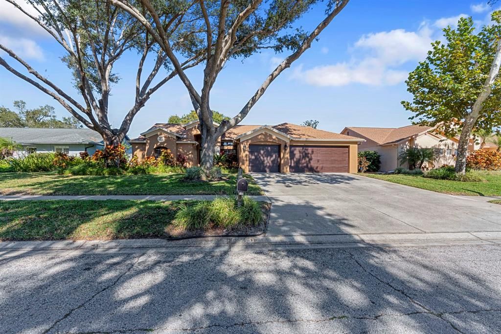 待售: $525,000 (4 贝兹, 3 浴室, 2272 平方英尺)