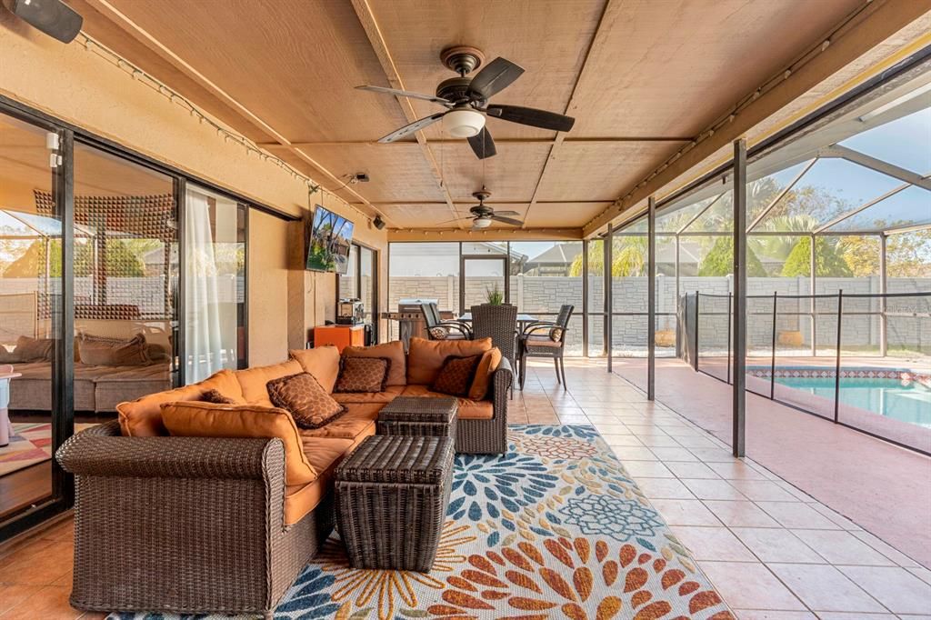 待售: $525,000 (4 贝兹, 3 浴室, 2272 平方英尺)