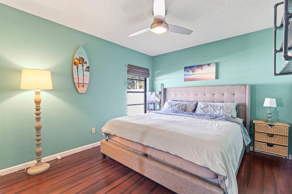 待售: $525,000 (4 贝兹, 3 浴室, 2272 平方英尺)