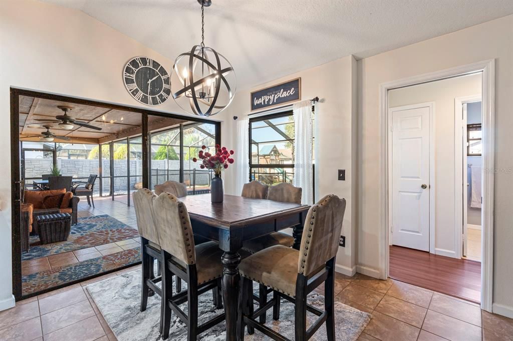 待售: $525,000 (4 贝兹, 3 浴室, 2272 平方英尺)