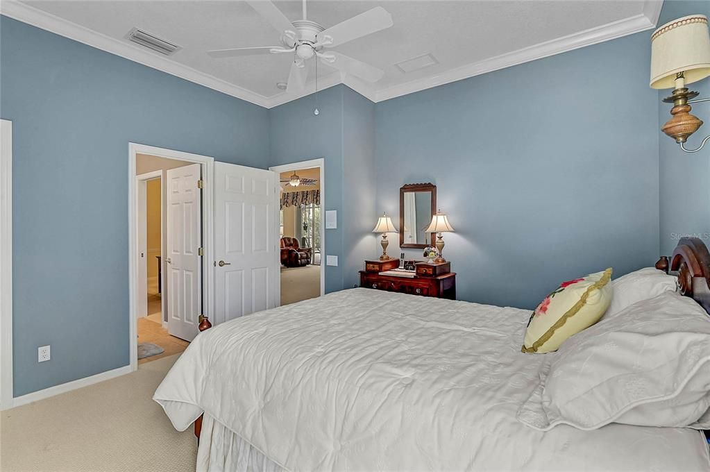 待售: $885,000 (4 贝兹, 3 浴室, 3256 平方英尺)